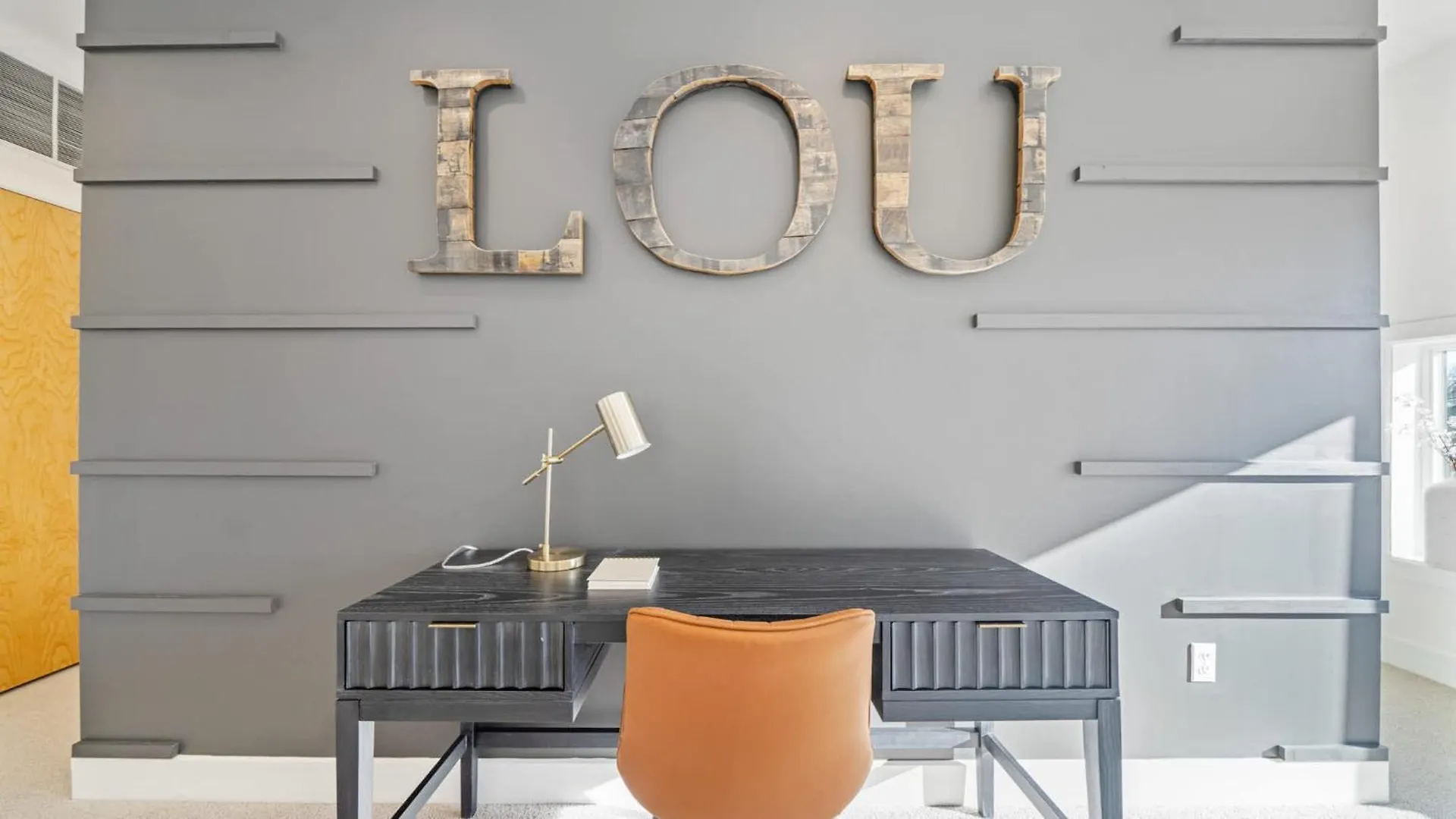 Chic Modern Condo In The Vibrant Nulu District Louisville Appartement